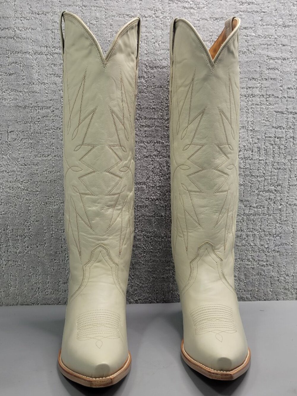 Tecovas The Loretta Women's Size US 9.5B Cream Cowgirl Boots.